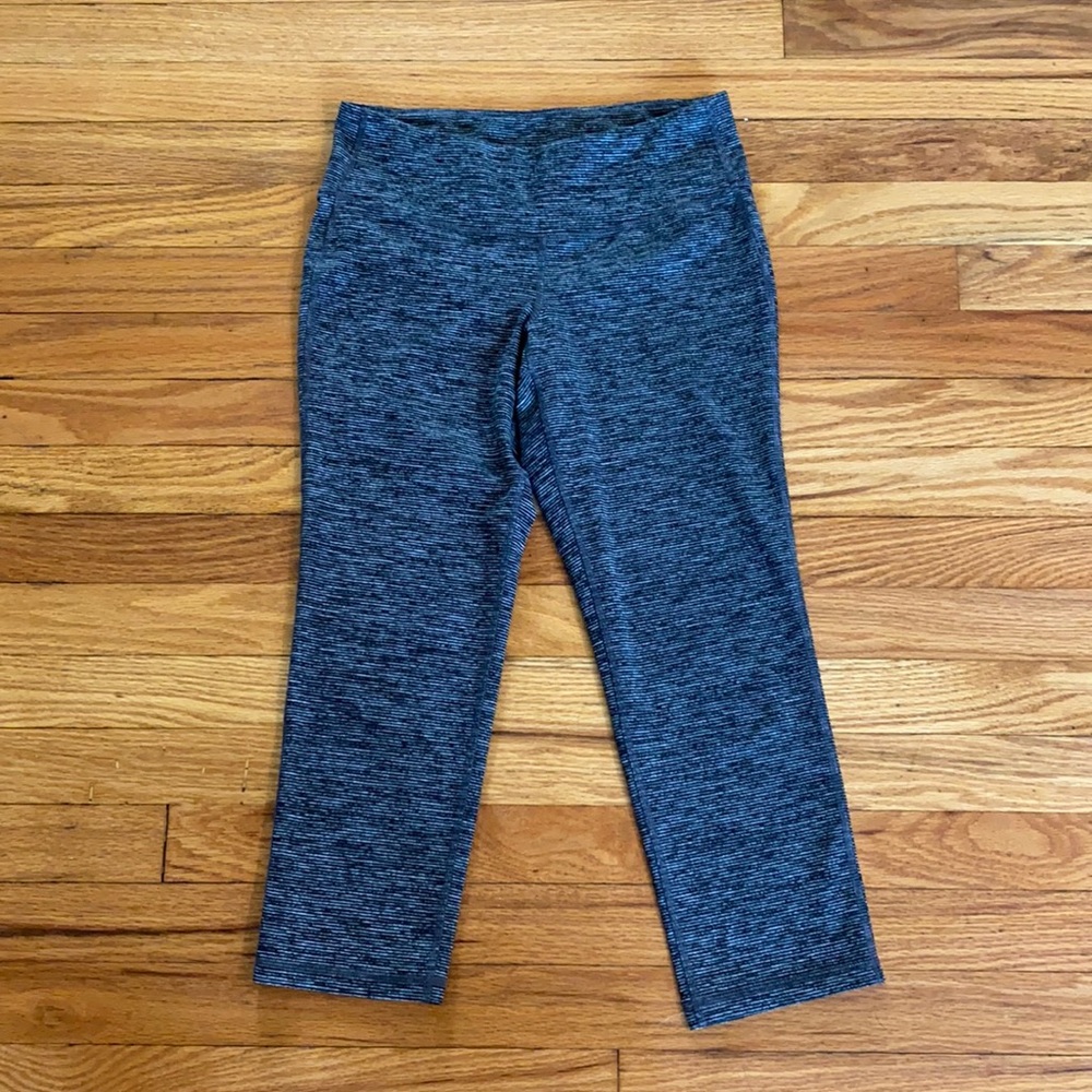 Old Navy Active Go Dry Capris